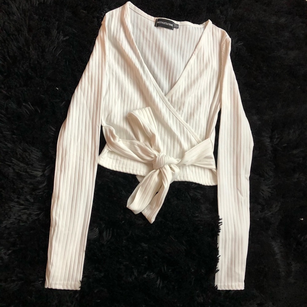 Pretty little thing tie top.